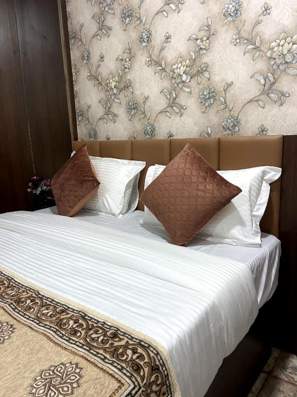 Bed and Breakfast Sahyagiri Heights à Mahābaleshwar Extérieur photo